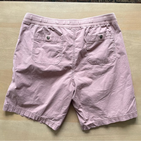 L.L. Bean Women’s Mauve Athletic Shorts - Picture 4 of 11